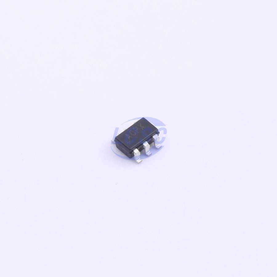 MAXIM MAX6071AAUT12+T - 3