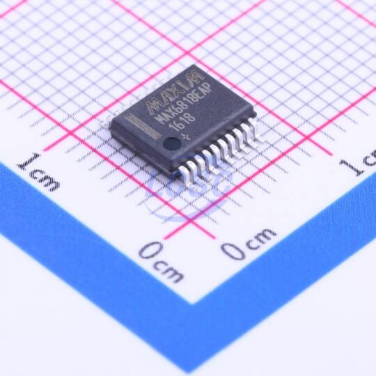 MAXIM MAX6818EAP+ - 1