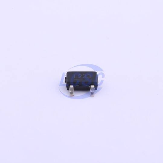 MICROCHIP MIC5235-3.3YM5-TR - 3