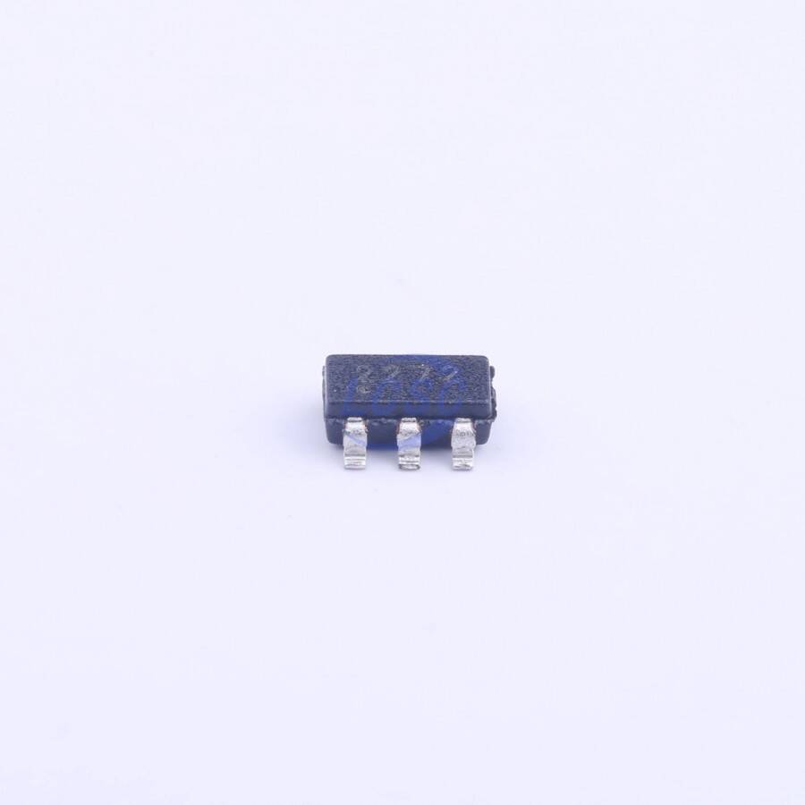 MICROCHIP PIC10F222T-I/OT - 3