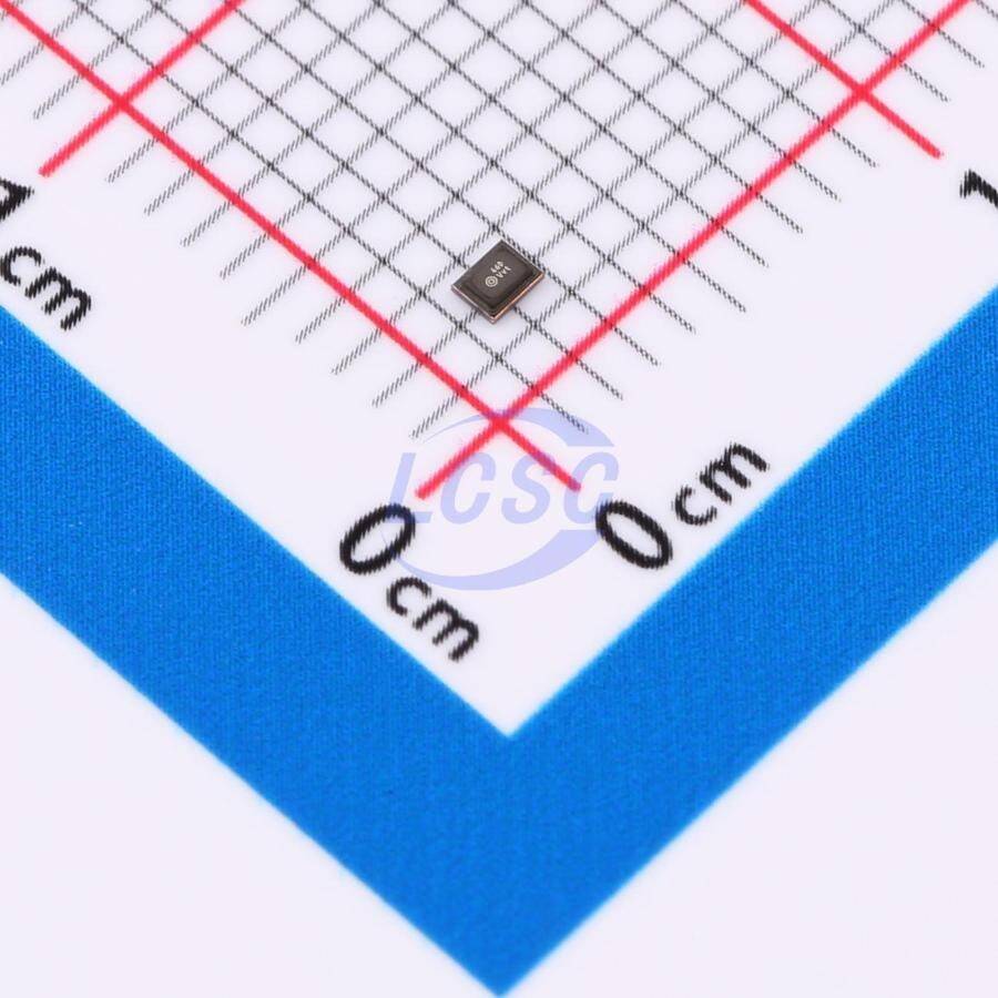 Qualcomm B39921B4301F210 - 1