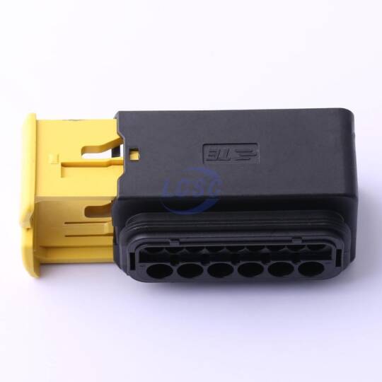 TE Connectivity 1-1563878-1 - 2
