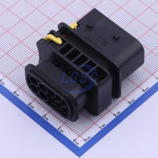 TE Connectivity 1-1564516-1 - 2