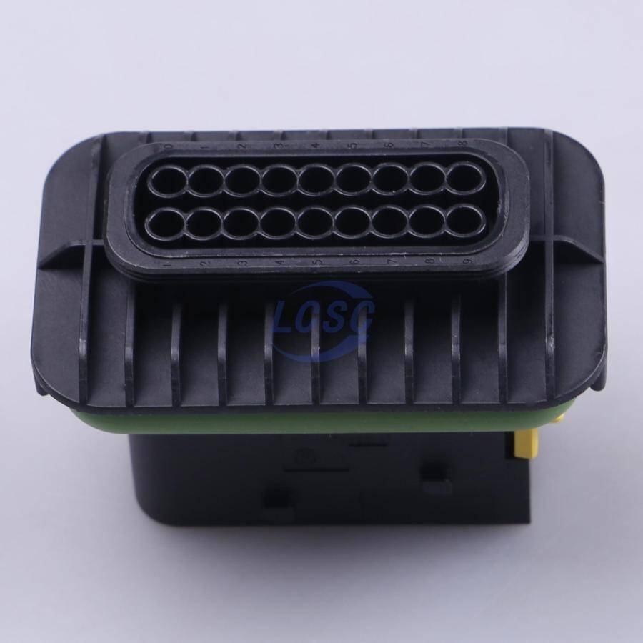 TE Connectivity 1-1564526-1 - 1