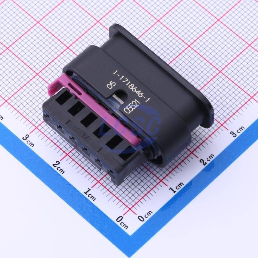 TE Connectivity 1-1718646-1 - 1