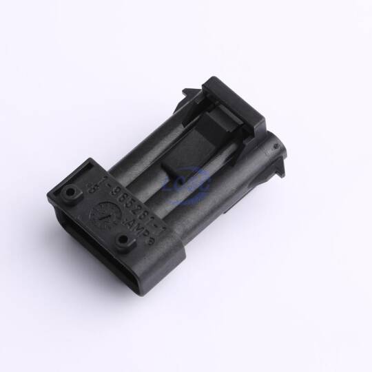 TE Connectivity 1-965261-1 - 3