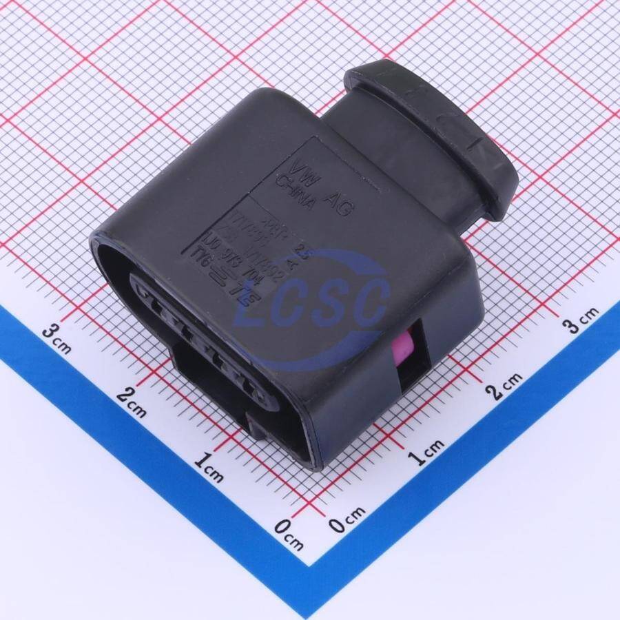 TE Connectivity 1717892-1 - 1