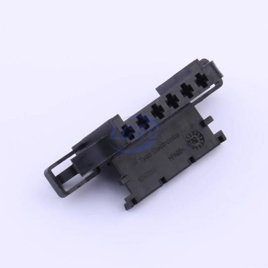 TE Connectivity 1747251-1 - 3