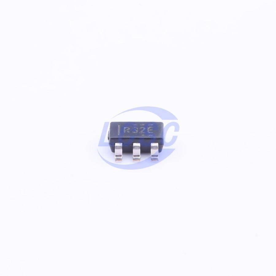 TI REF3233AIDBVT - 3